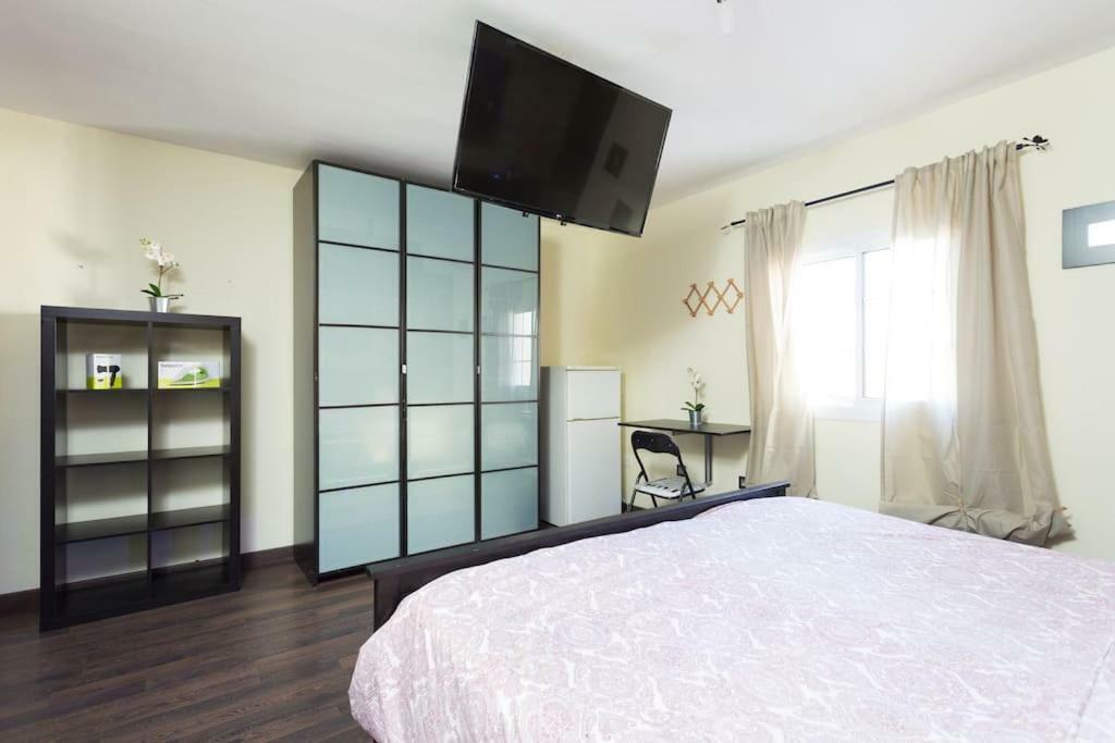 Villa Blanca Tenerife - Private Rooms - Terrace And Bbq, 5 Minutes From The Beach And Airport San Isidro  Ngoại thất bức ảnh